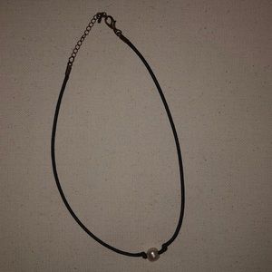 Pearl choker
